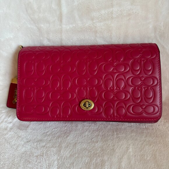 NWOT! Coach Dinky Signature Convertible Shoulder Bag In Bright Cherry Leather - Picture 3 of 15